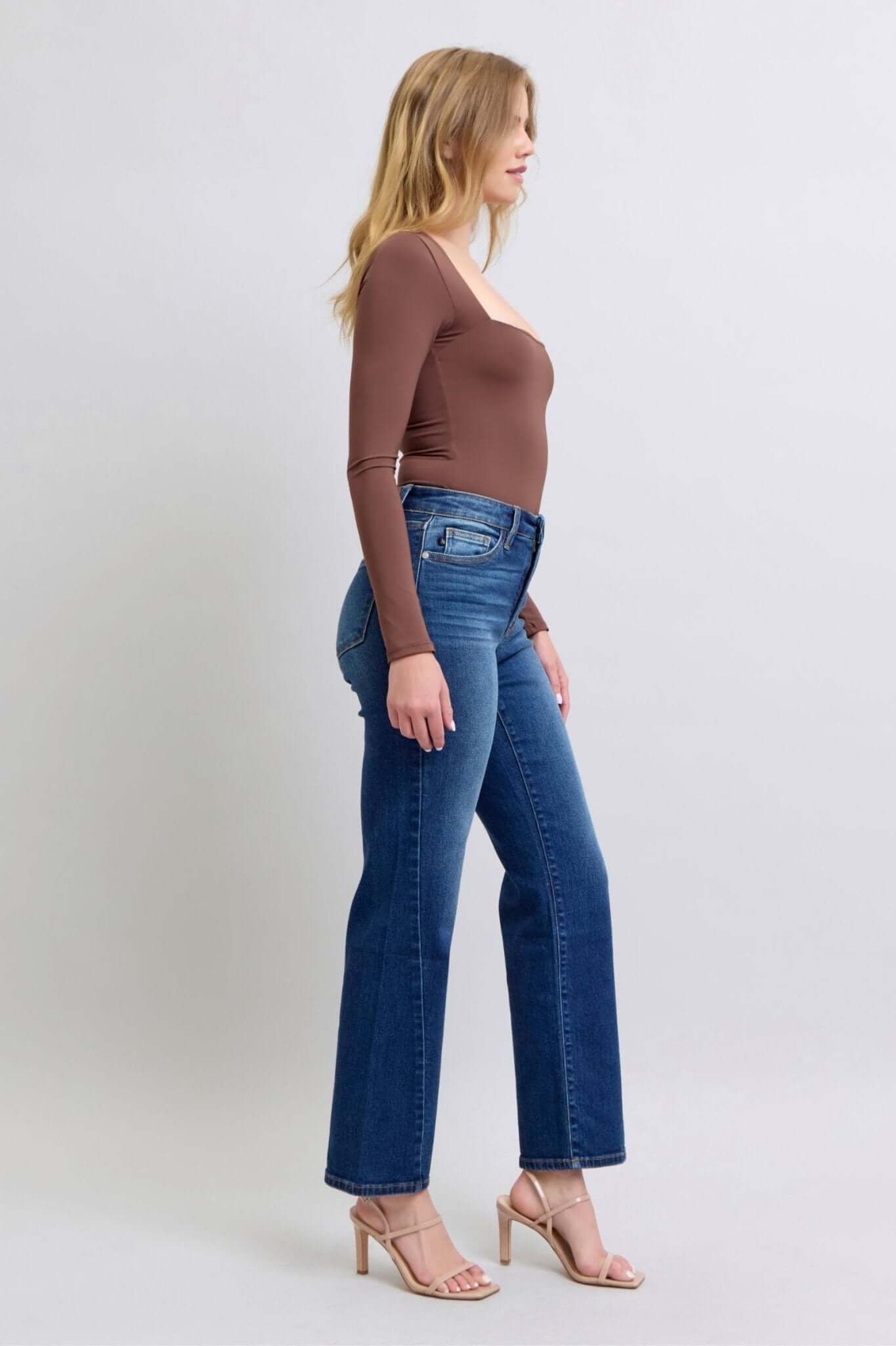 Judy Blue Side Seam Straight Leg Jeans - Lavender Hills BeautyJudy Blue82629REG - MD - 1(25)