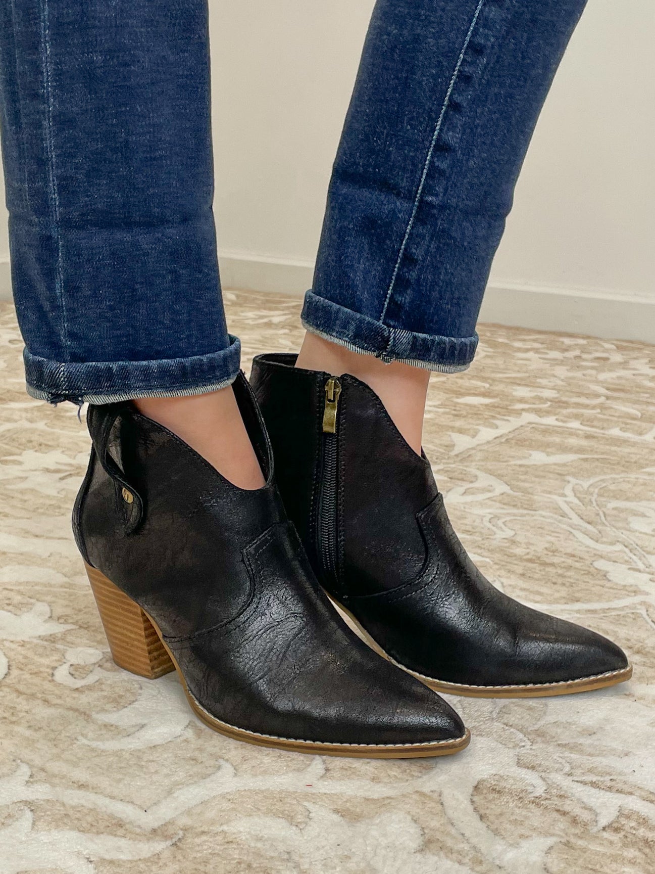 Corkys Footwear Bar Hoppin Bootie - Black - Lavender Hills BeautyCorkys Footwear80 - 0253 - BLCK - 6