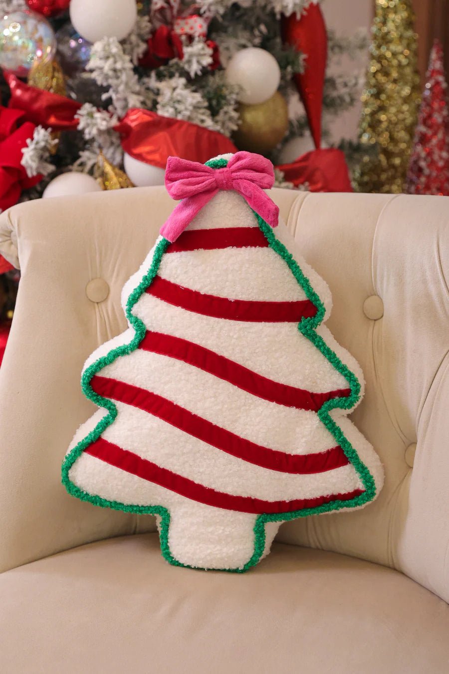 Bow Christmas Treat Pillow - Lavender Hills BeautyJess Lea25090061-OS