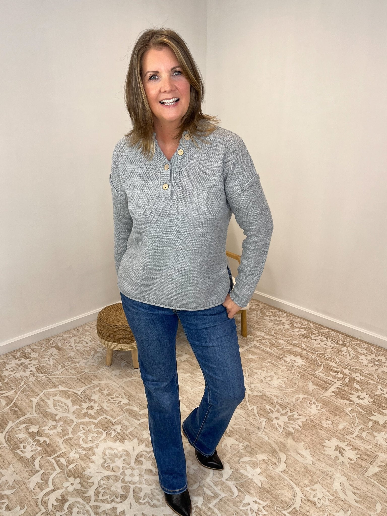 Button Henley Long Sleeve Sweater - Heather Grey - Lavender Hills BeautyZenanaTW-2326A-HGRY-SM