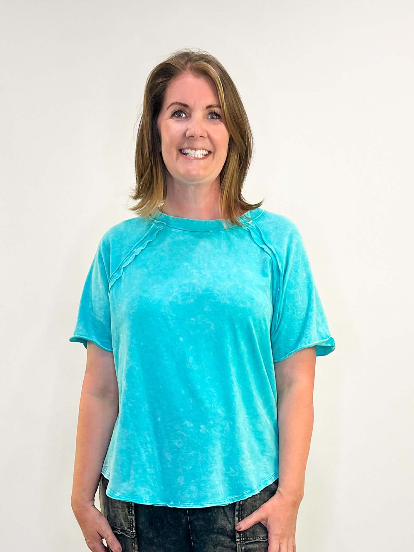 Crinkle Wash Short Sleeve Raglan Shirt - Lavender Hills BeautyZenanaCTW - 3339A - 1