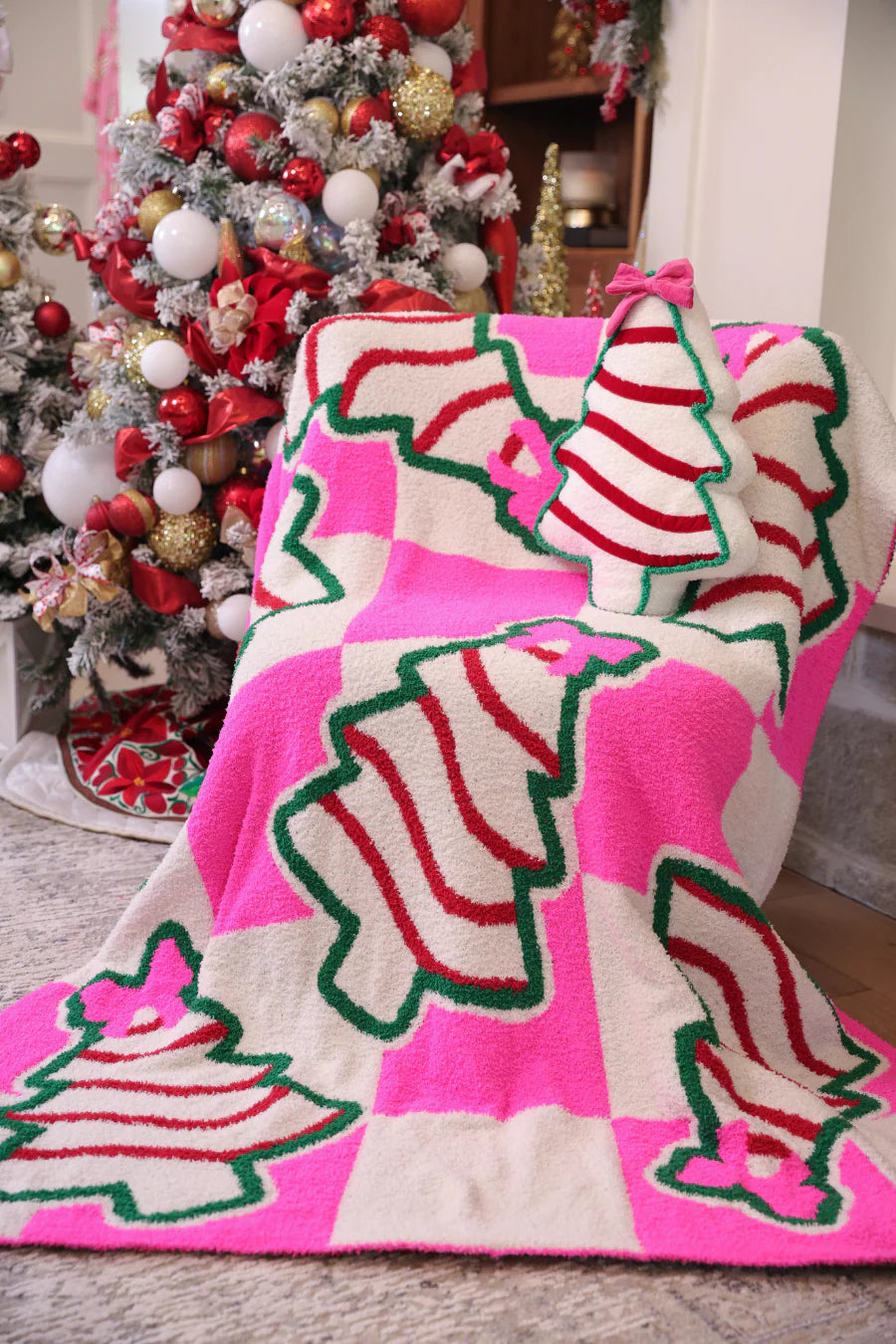 Checkered Bow Christmas Treat Throw Blanket