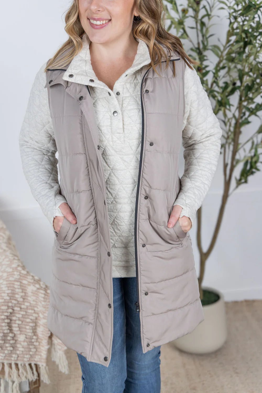 Harlow Long Vest - Latte - Lavender Hills BeautyMichelle MaeHARVST-LTT-S