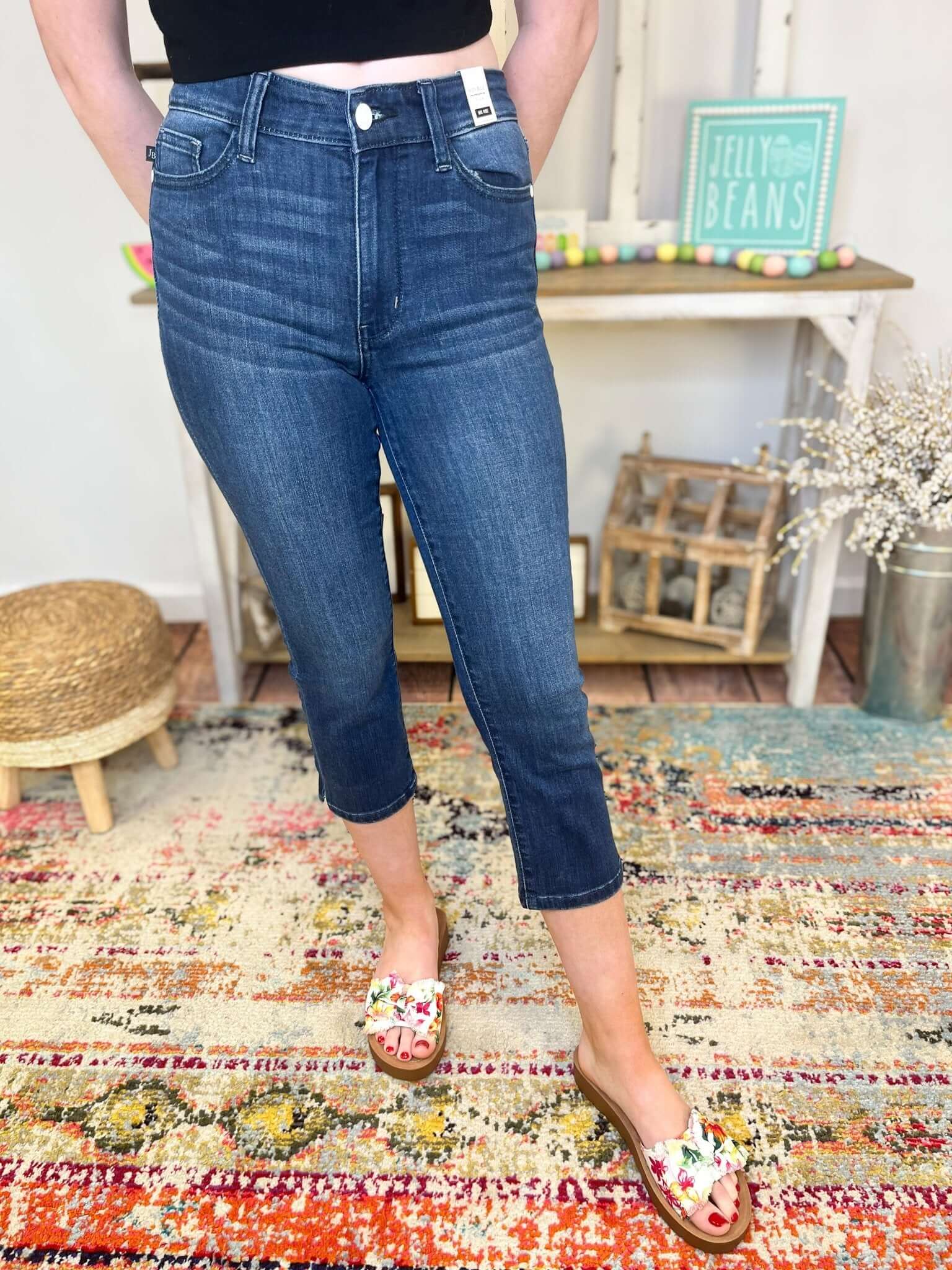 Judy Blue Dark Wash Skinny Fit Capri with Side Slit - Lavender Hills BeautyJudy Blue72120REG - DK - 1(25)