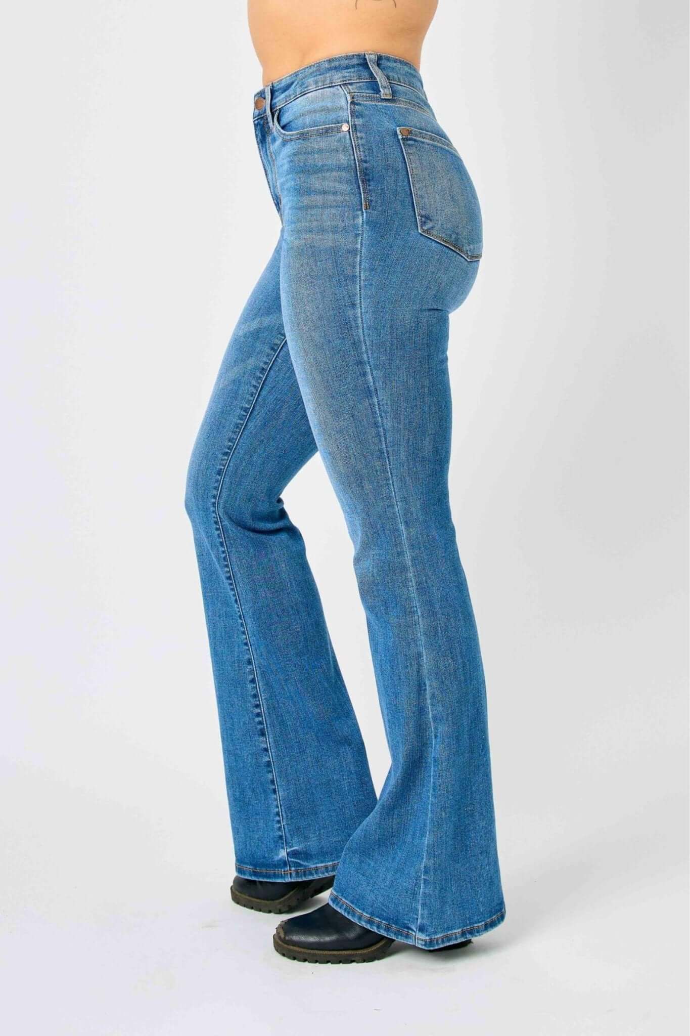Judy Blue Harlow High Rise Mini Flare Jean - Lavender Hills BeautyJudy Blue82588REG - 03