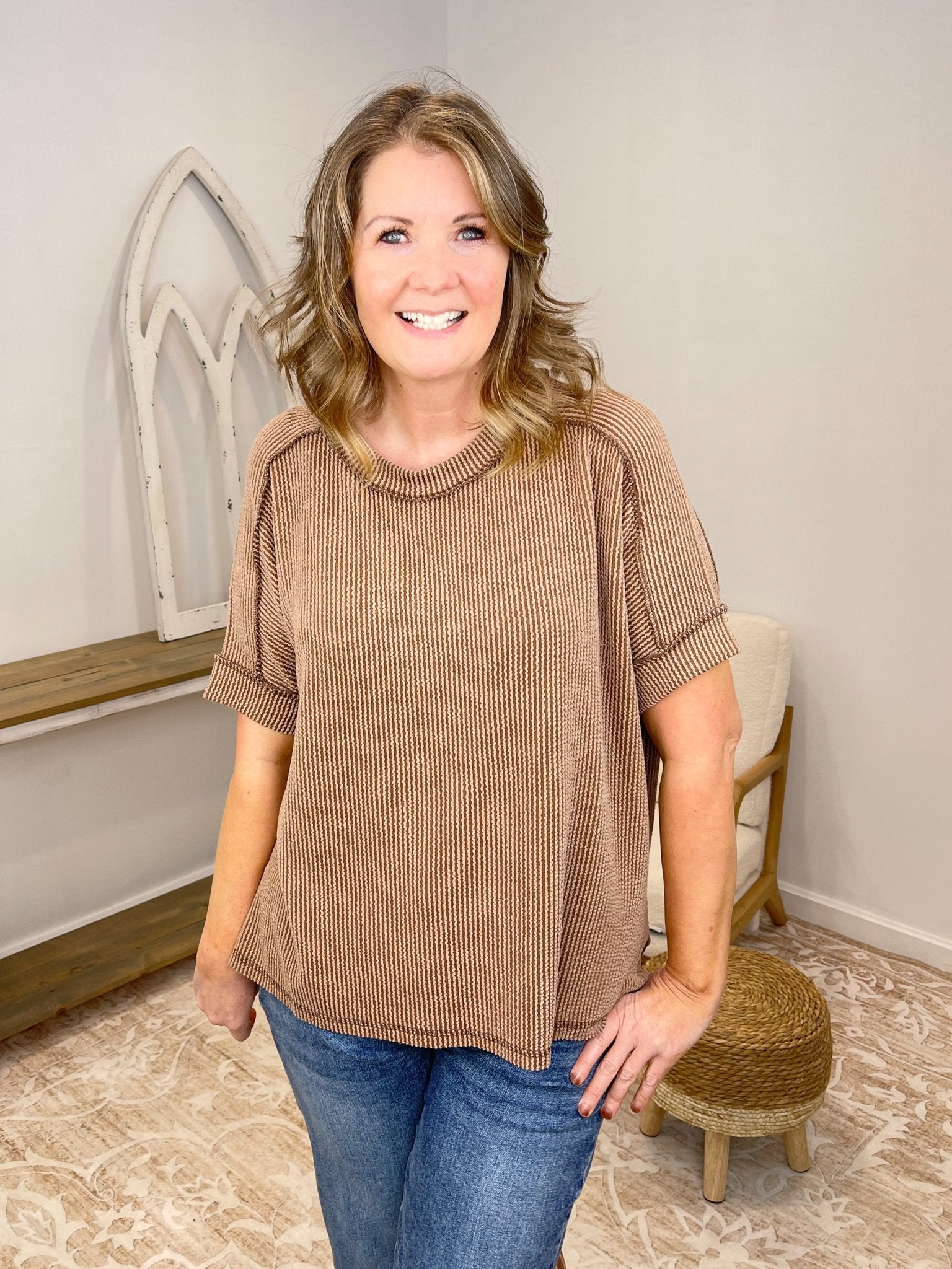 Lux Ribbed Short Sleeve Hi - Low Top Shirt - Lavender Hills BeautyZenanaRTL-8451A-BWN-SM