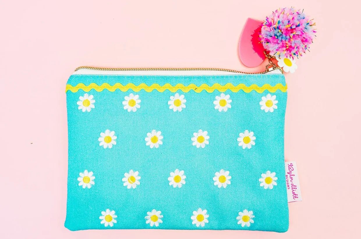 Daisy Darling Pouch Medium - Lavender Hills BeautyTaylor Elliott DesignsPOUCH-16