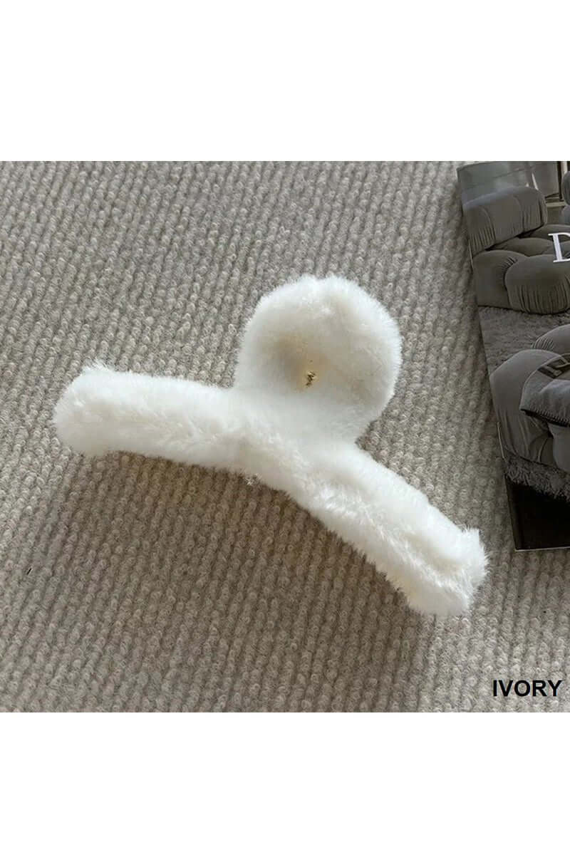 Faux Fur Hair Claw Clip - 5.25 inch - Lavender Hills BeautyLavender Hills BeautyU-346