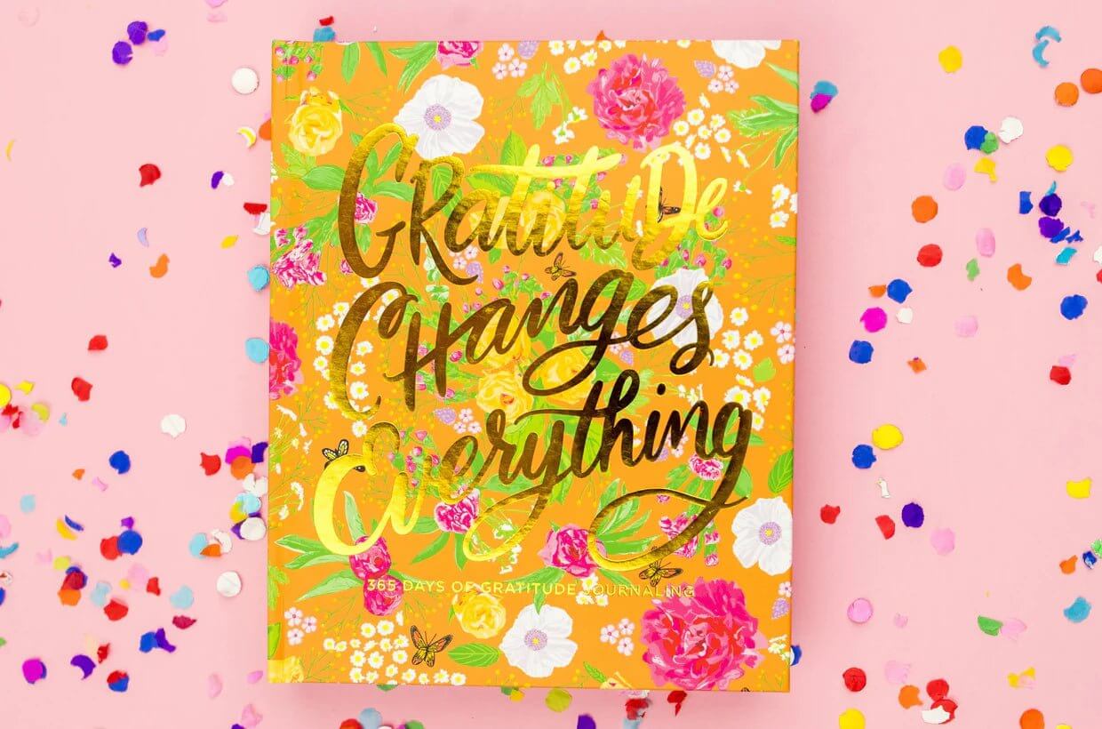 Gratitude Changes Everything 365 Day Journal - Lavender Hills BeautyTaylor Elliott DesignsNBK-06