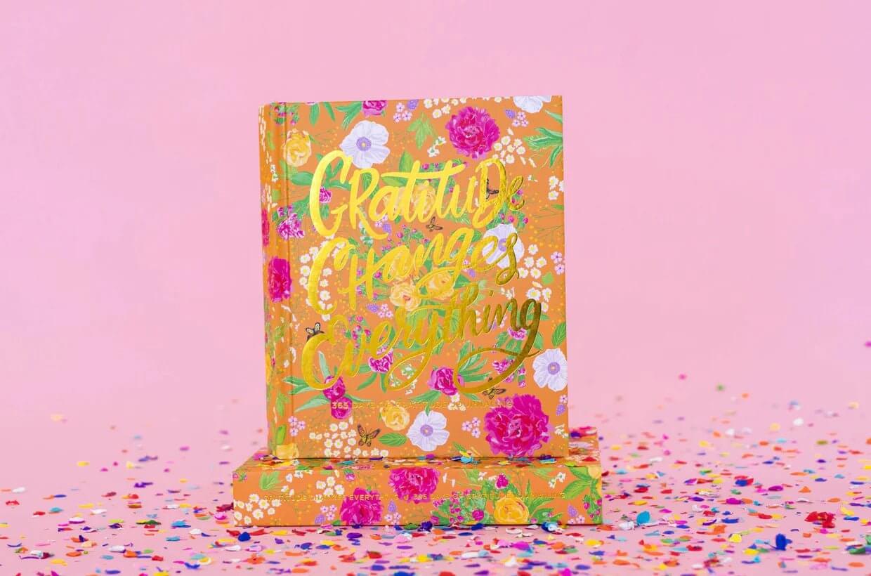 Gratitude Changes Everything 365 Day Journal - Lavender Hills BeautyTaylor Elliott DesignsNBK-06