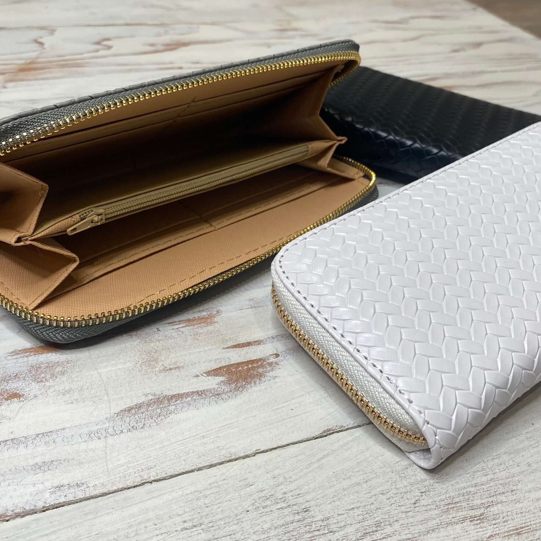 Evie Textured Zip Wallet - Lavender Hills BeautyLavender Hills Beauty Studio