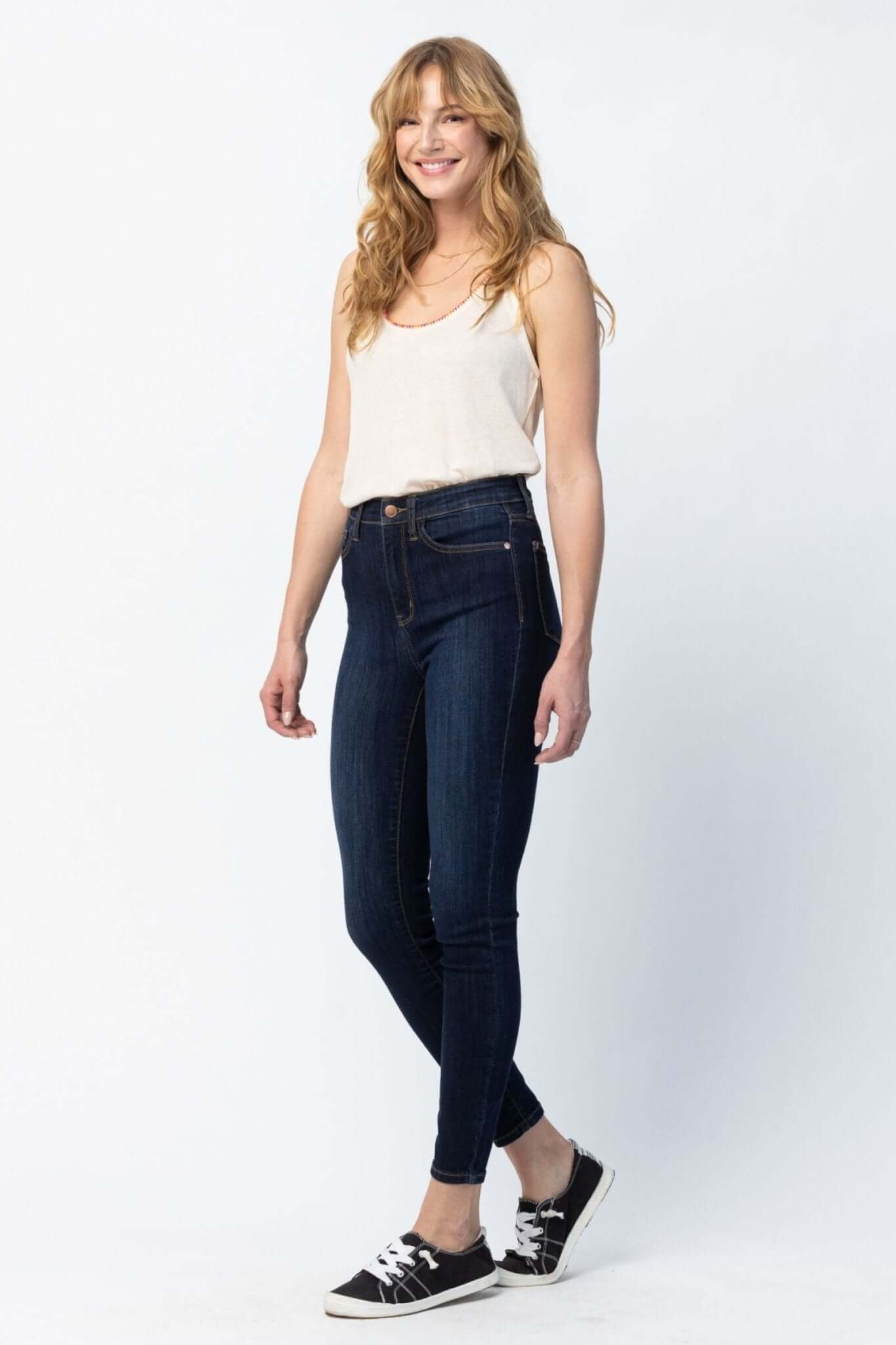 Canyon High Rise Phone Pocket Skinny Jean - Lavender Hills BeautyJudy Blue82409REG-1
