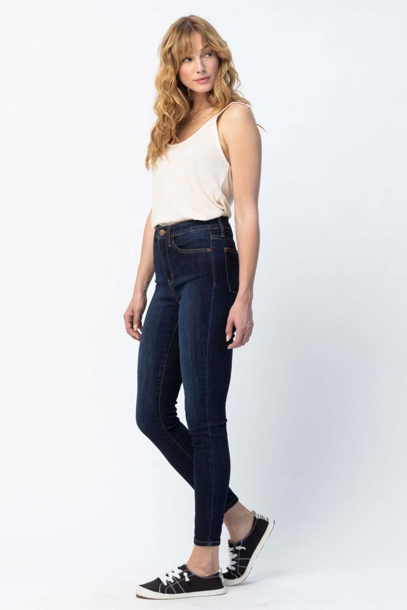 Canyon High Rise Phone Pocket Skinny Jean - Lavender Hills BeautyJudy Blue82409REG-1