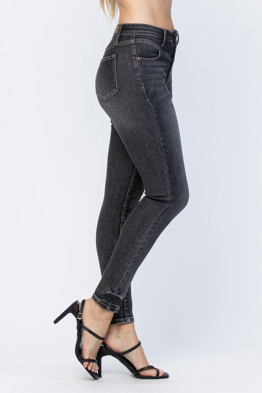 Vintage Black Yoke Skinny Jean | Judy Blue | 88287 - Lavender Hills BeautyJudy Blue88287REG-3(26)