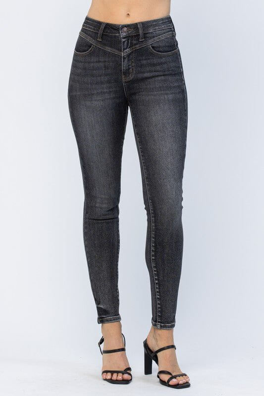 Vintage Black Yoke Skinny Jean | Judy Blue | 88287 - Lavender Hills BeautyJudy Blue88287REG-3(26)