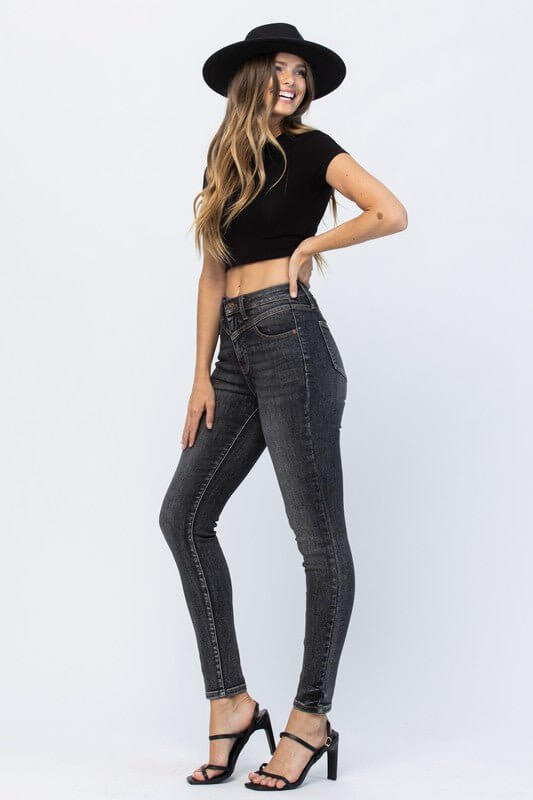 Vintage Black Yoke Skinny Jean | Judy Blue | 88287 - Lavender Hills BeautyJudy Blue88287REG-3(26)