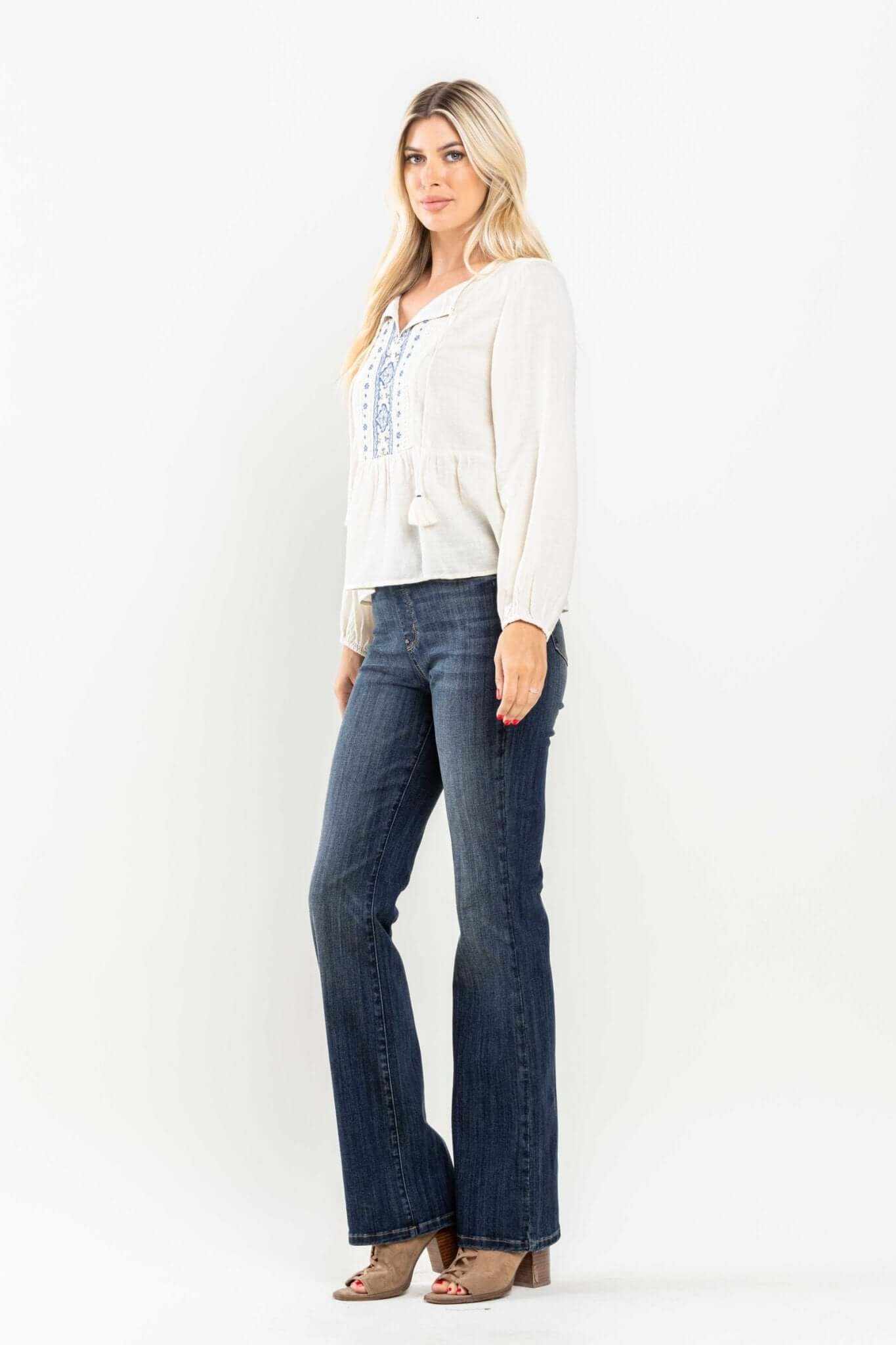 Audrey Pull On Slim Bootcut Jeans - Lavender Hills BeautyJudy Blue