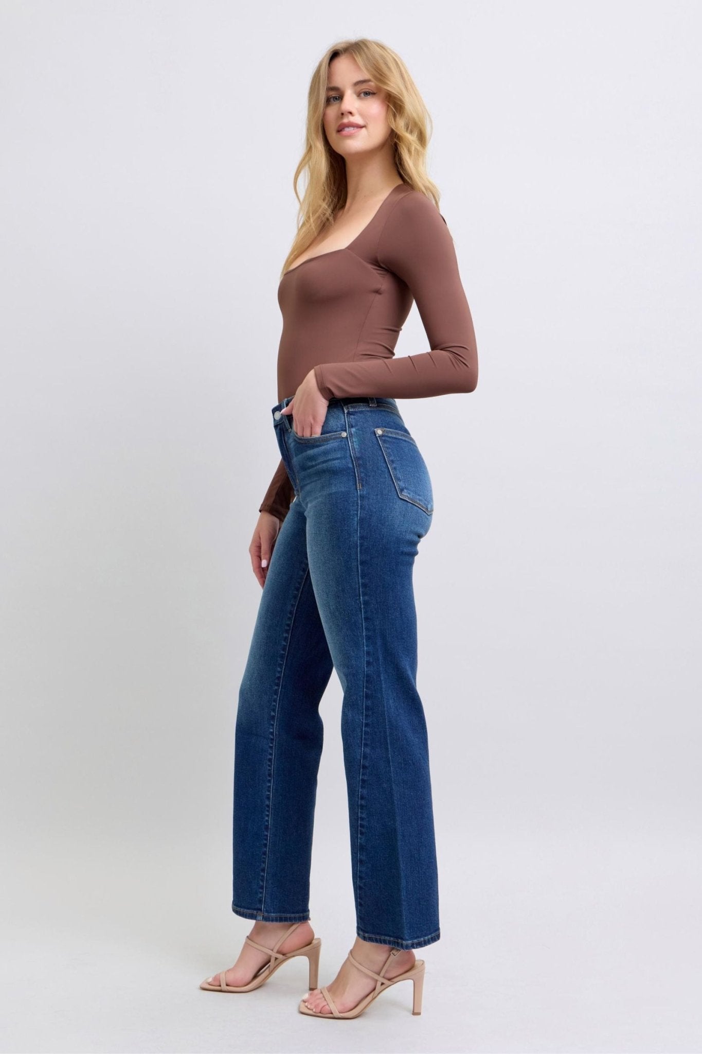 Judy Blue Side Seam Straight Leg Jeans - Lavender Hills BeautyJudy Blue82629REG - MD - 1(25)