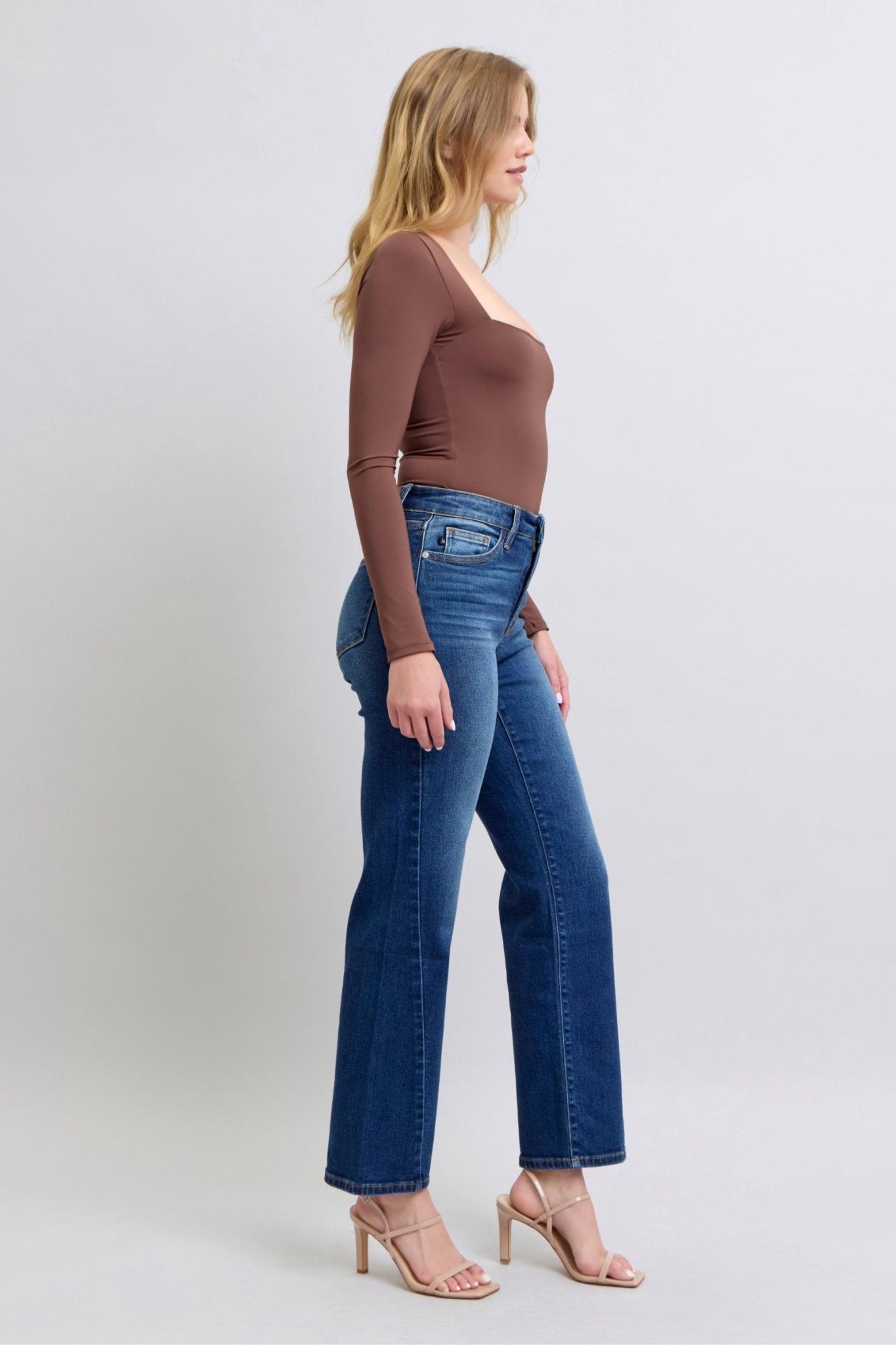 Judy Blue Side Seam Straight Leg Jeans - Lavender Hills BeautyJudy Blue82629REG - MD - 1(25)