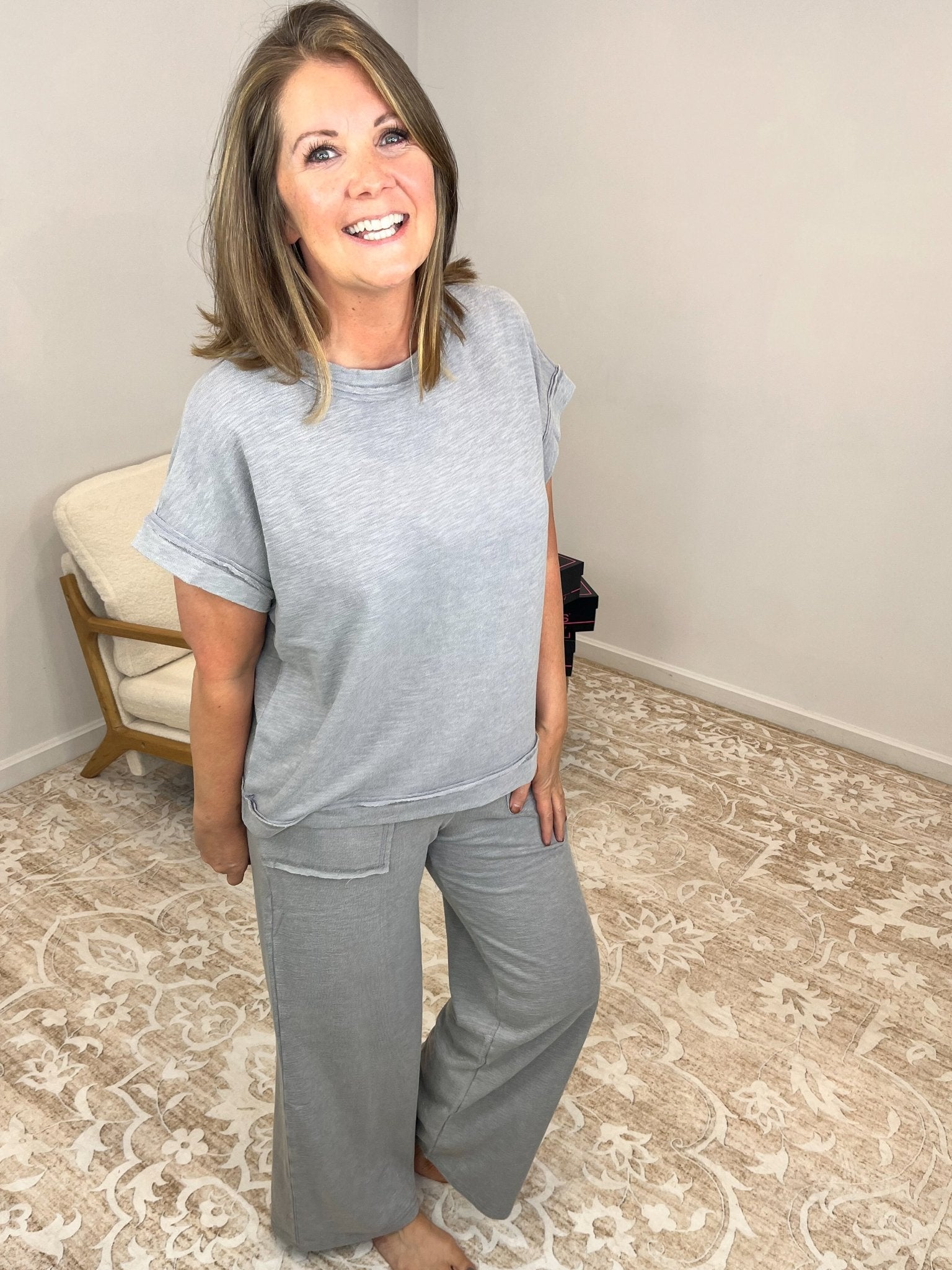 Carefree Set - 2 Piece Short Sleeve Top & Pants Set - Lavender Hills BeautyZenanaCTCPW - 3472 - SLT - S