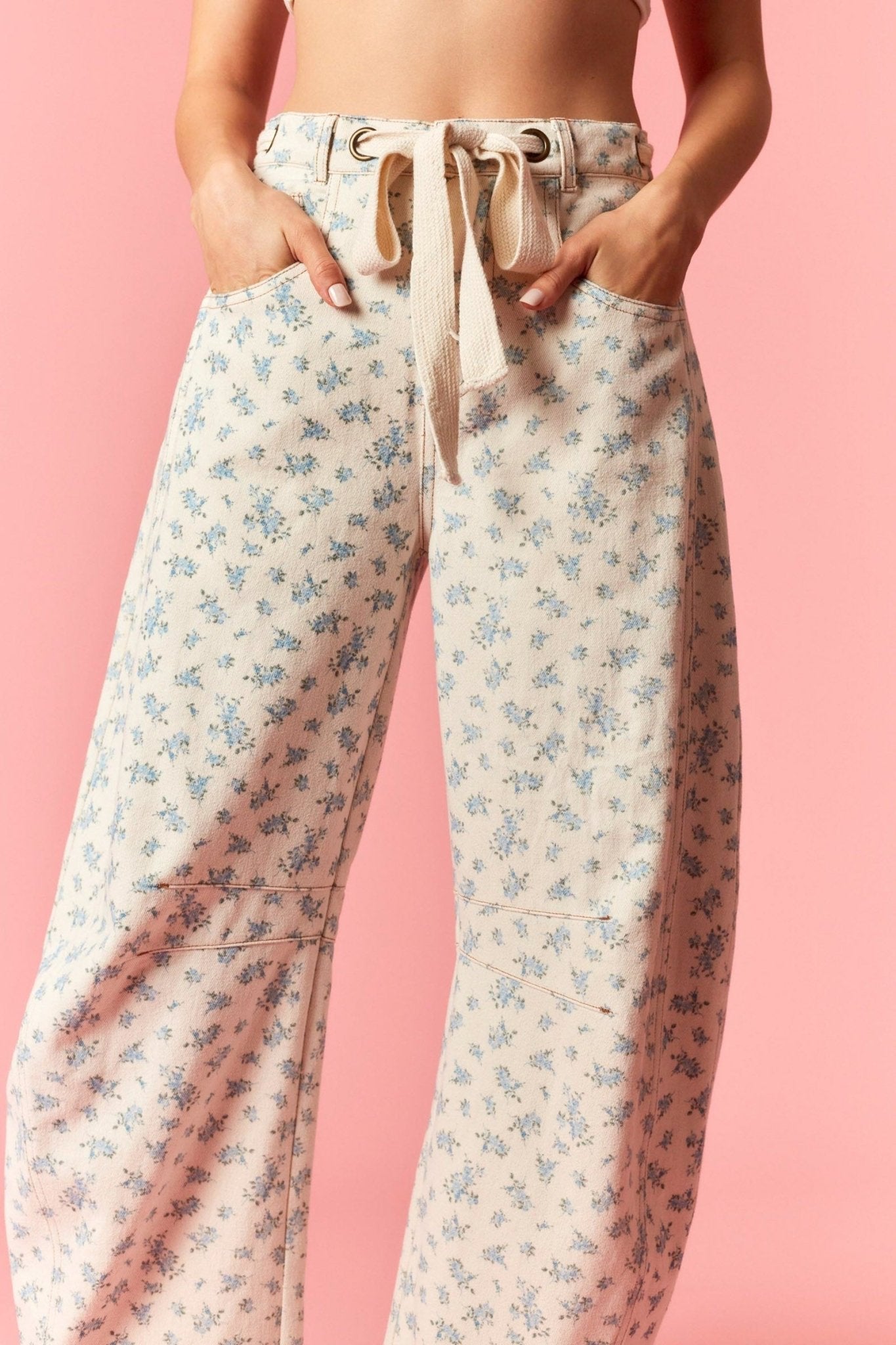 Eyelet Belt Floral Print Denim Barrel Pants - Lavender Hills BeautyPeach Love CaliforniaIP200317-03-S
