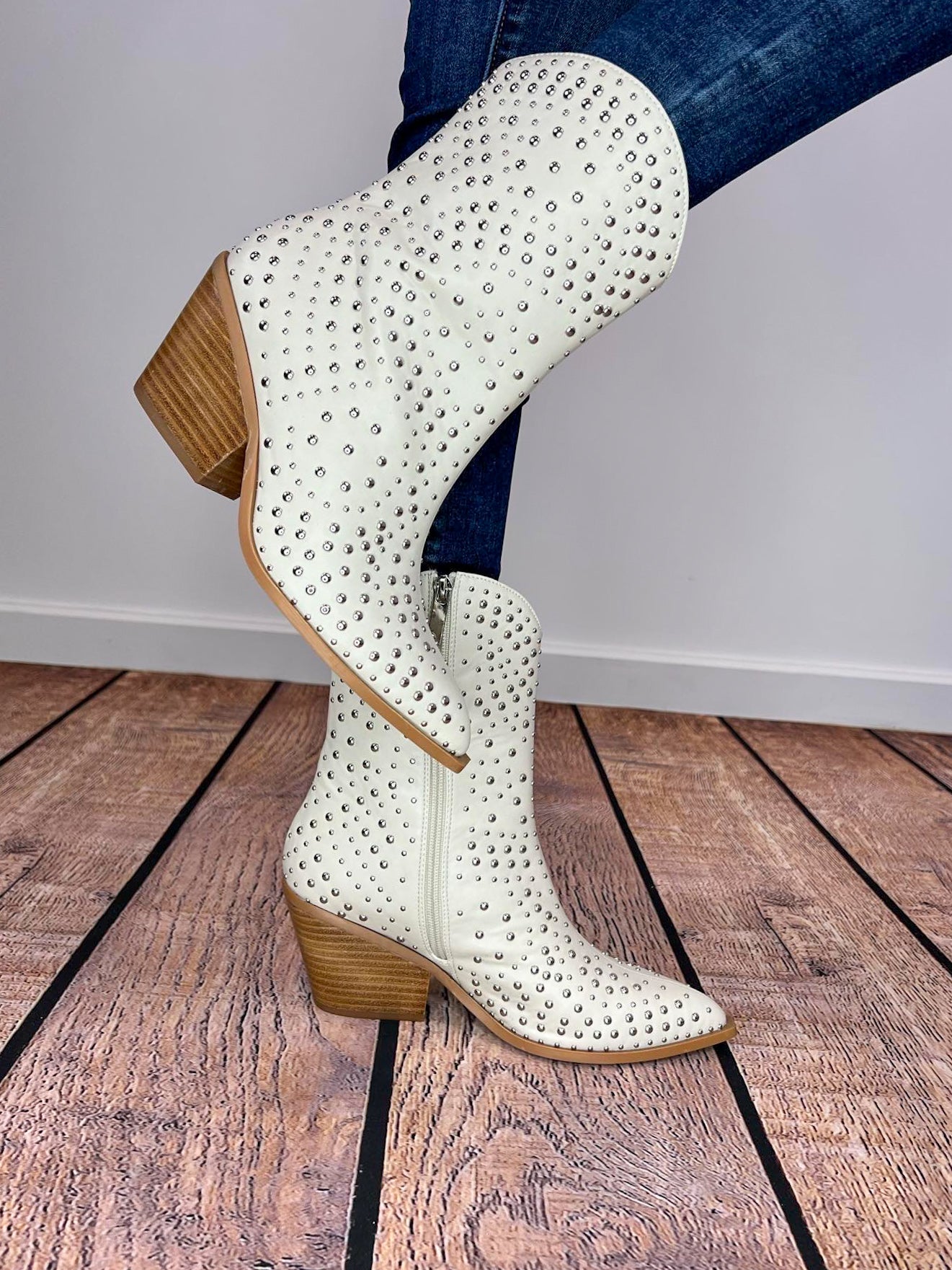 Lowlights Boot with Silver Studs - Ivory - Lavender Hills BeautyCorkys Footwear80 - 0157 - BLSH - Q - 6