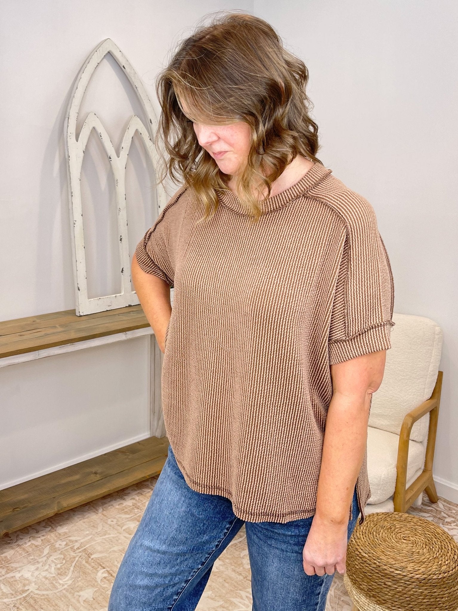 Lux Ribbed Short Sleeve Hi - Low Top Shirt - Lavender Hills BeautyZenanaRTL-8451A-BWN-SM