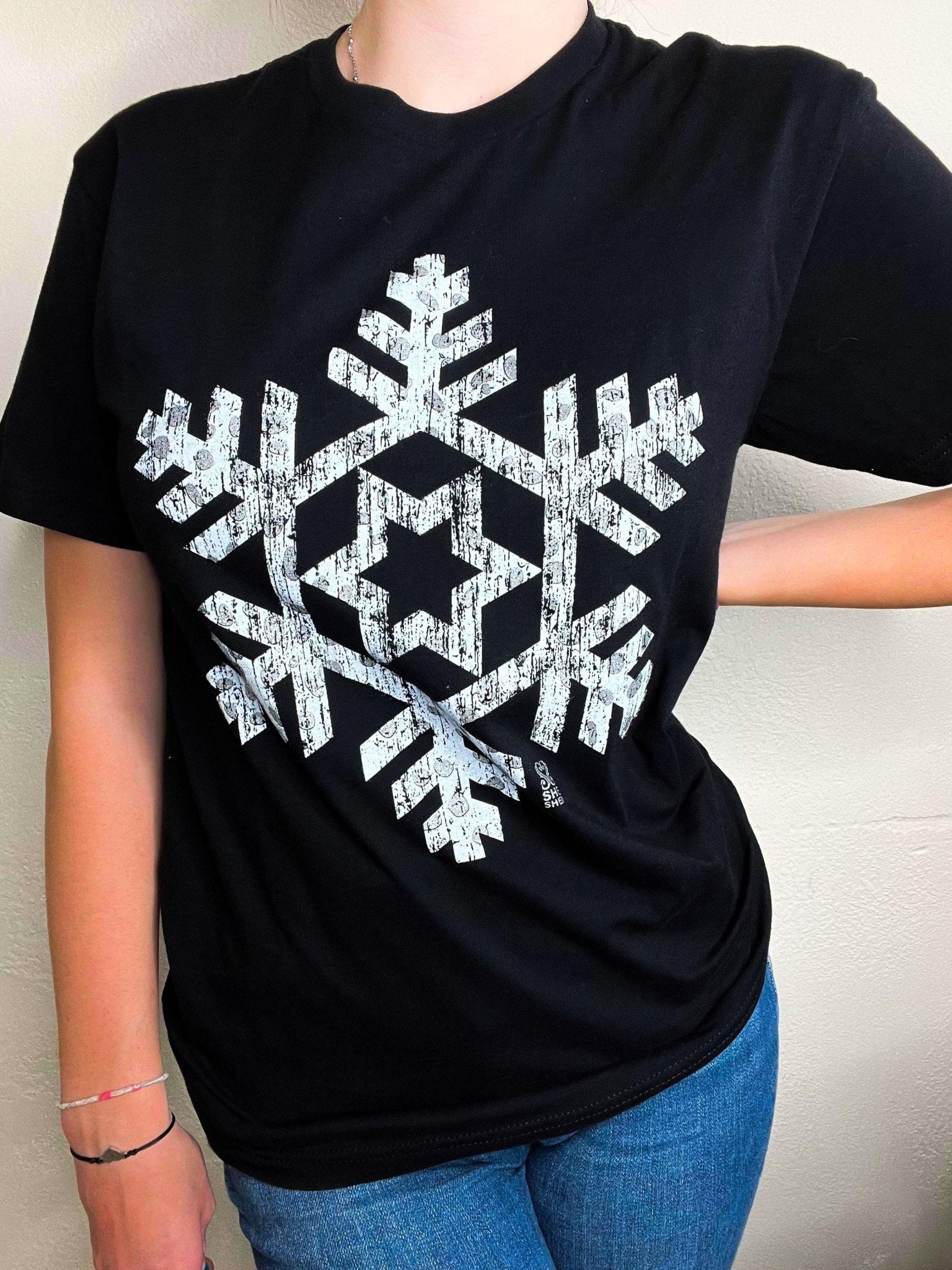 Snowflake Christmas T-Shirt - Lavender Hills BeautyShe Shed Wholesale