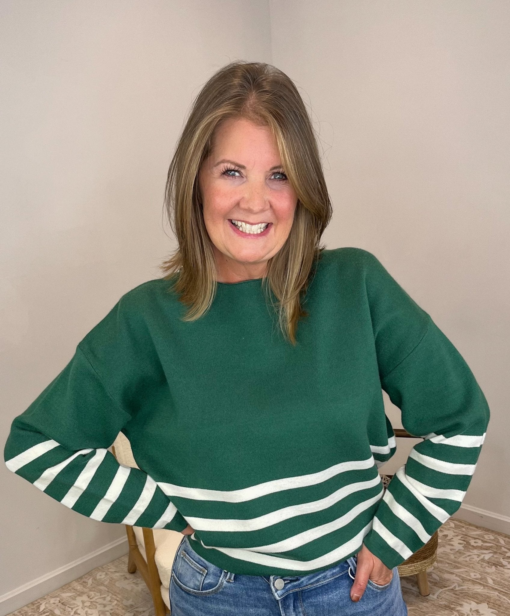 Striped Dipped Crop Sweater - Hunter Green