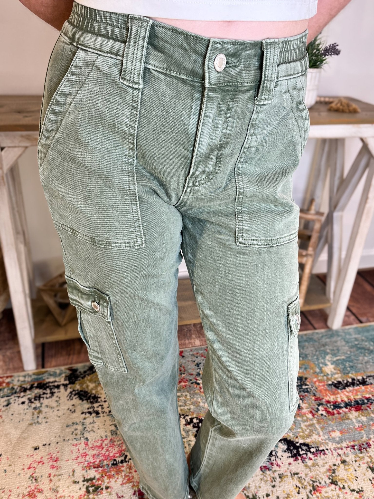 Vervet by Flying Monkey Dixie Cargo Straight Ankle Jeans - Army Green - Lavender Hills BeautyVervet by Flying MonkeyV3376AG - 24