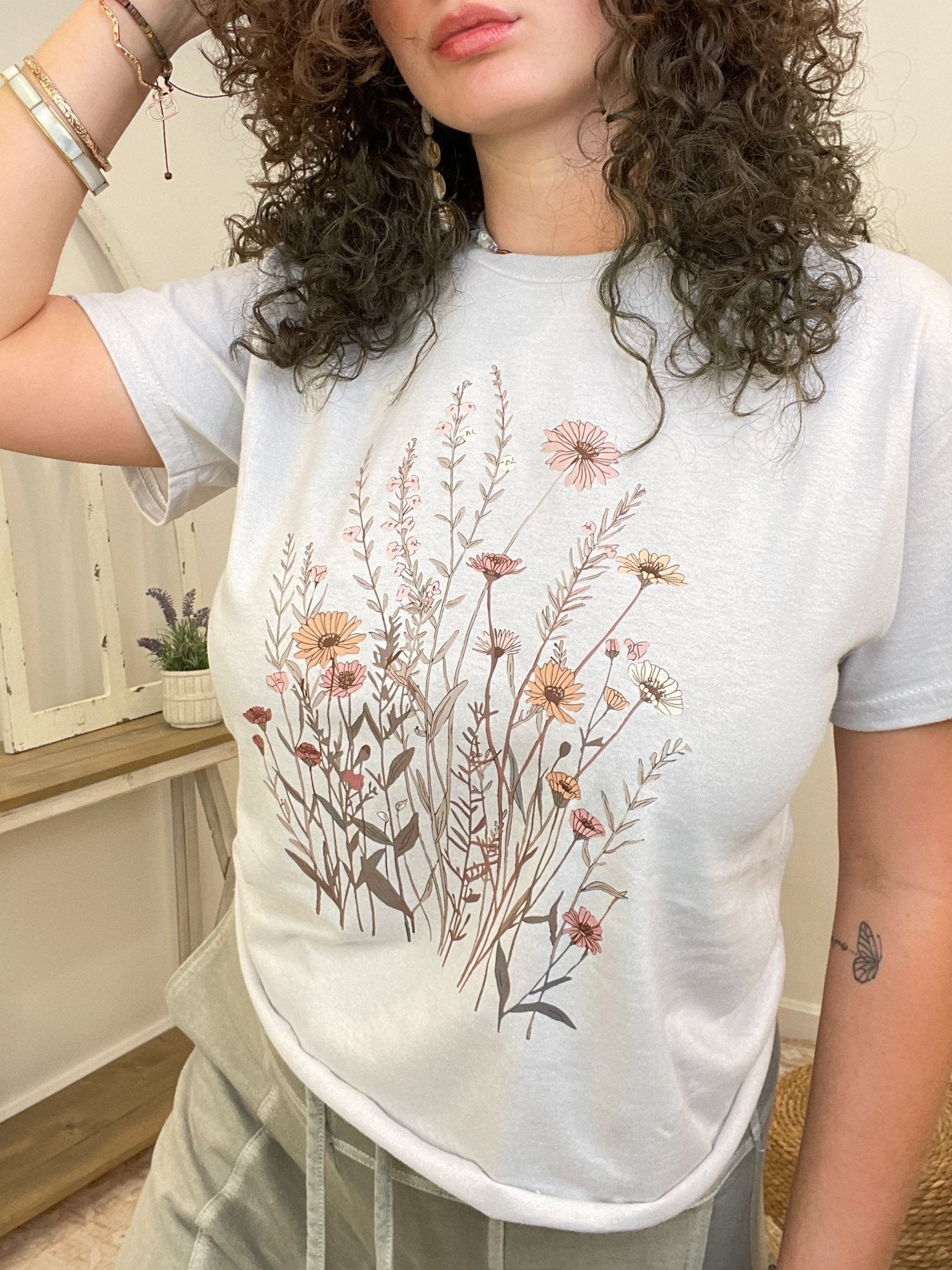 Vintage Boho Wildflower Cropped Tee - Lavender Hills BeautyLavender Hills Beauty