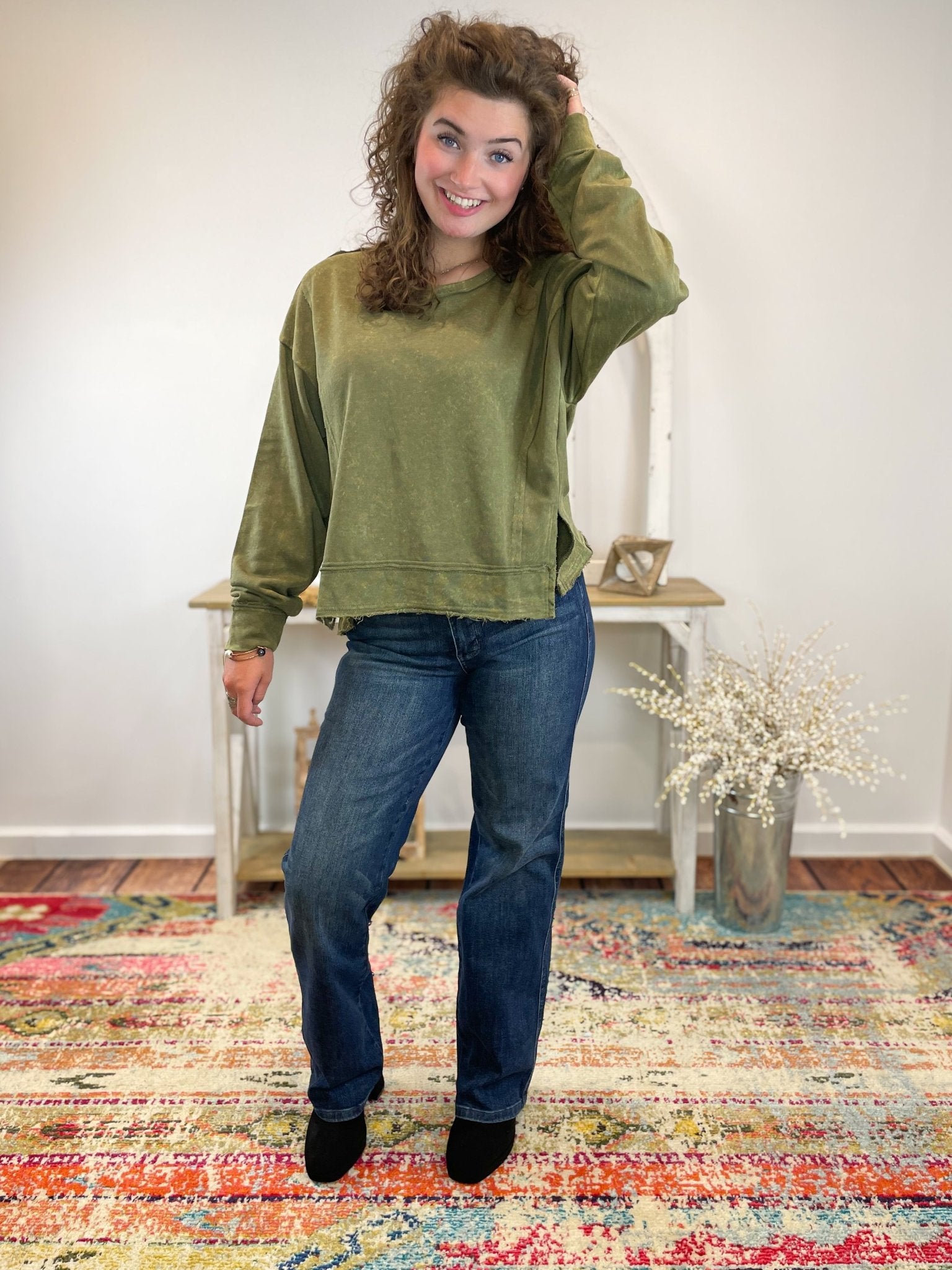 Vintage Raw Hem Mineral Washed Sweatshirt Pullover - Olive Green - Lavender Hills BeautyVery JNT11145 - 120R - OLV - S