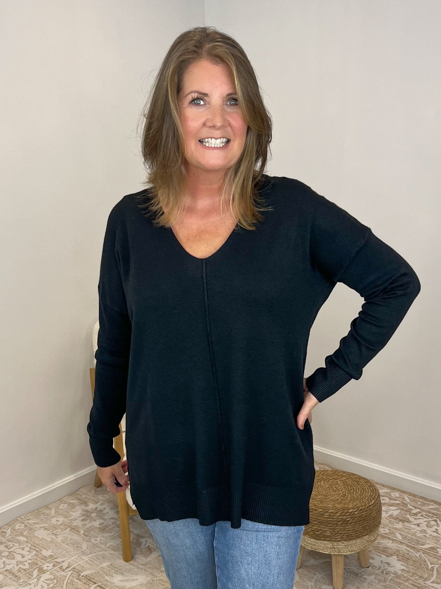 Viscose Front Seam Sweater - Lavender Hills BeautyZenanaTW-2211D6-BLK-SM