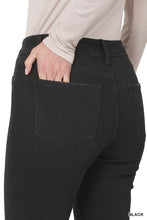 Load image into Gallery viewer, Classic Mid-Rise Straight Leg Black Jeans | Zenana
