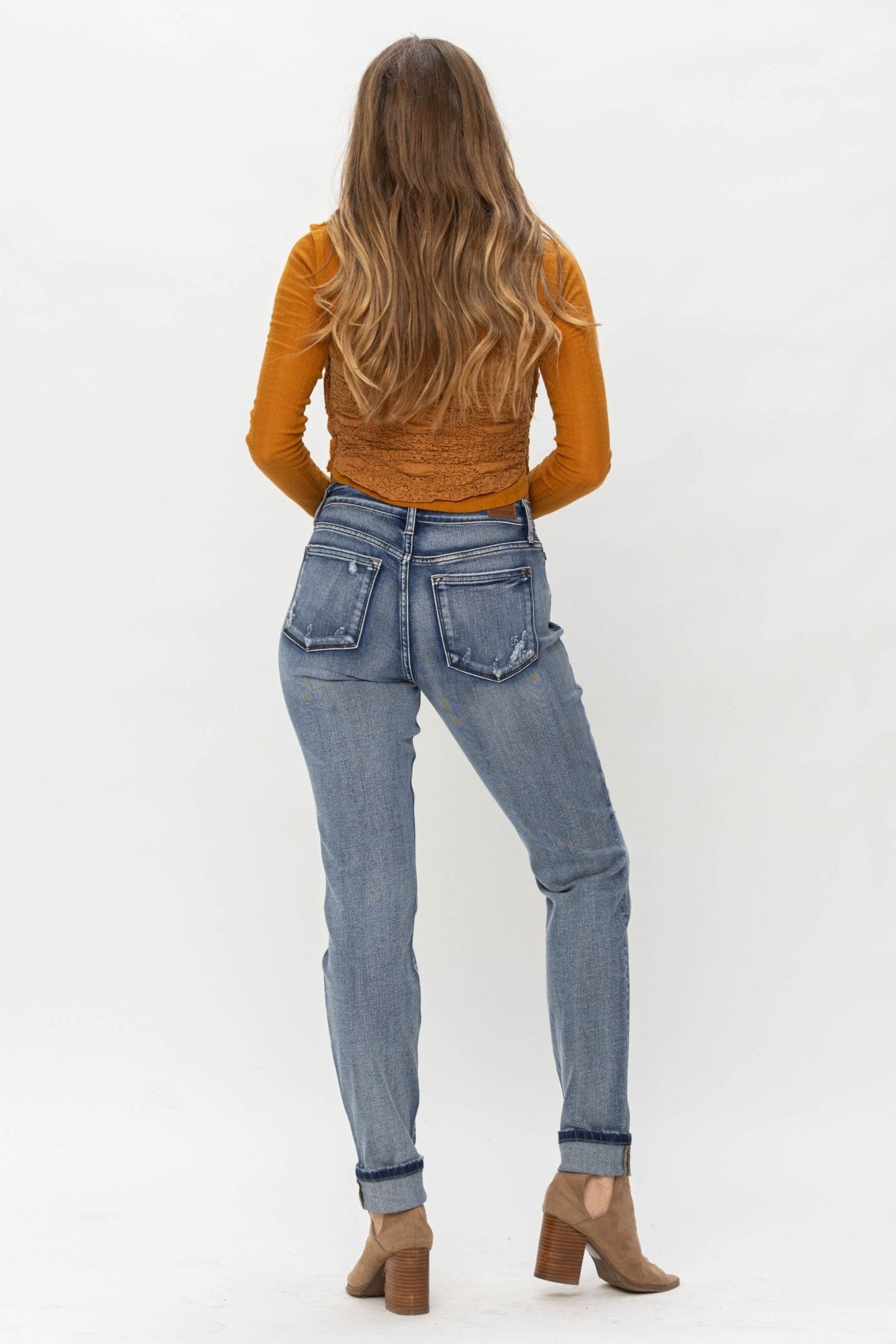 Dani - Mid Rise Button Fly Boyfriend Fit Cuffed Jeans (Tall Option) | Judy Blue | 82396 - Lavender Hills BeautyJudy Blue82396REG-DK-1(25)