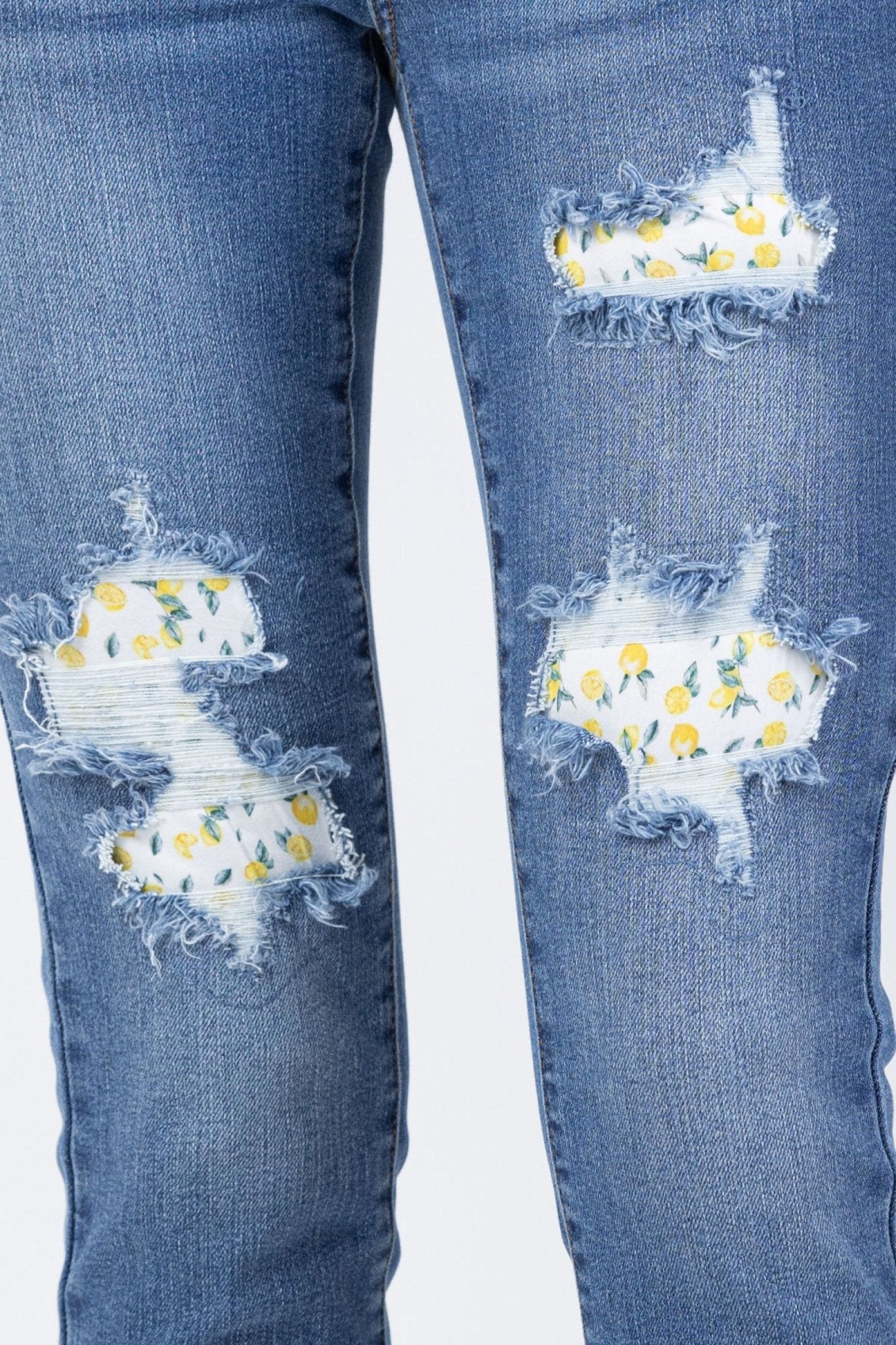Lemon Patch High Rise Skinny Jeans | Judy Blue | 88233 - Lavender Hills BeautyJudy Blue88233REG-MD-0(24)